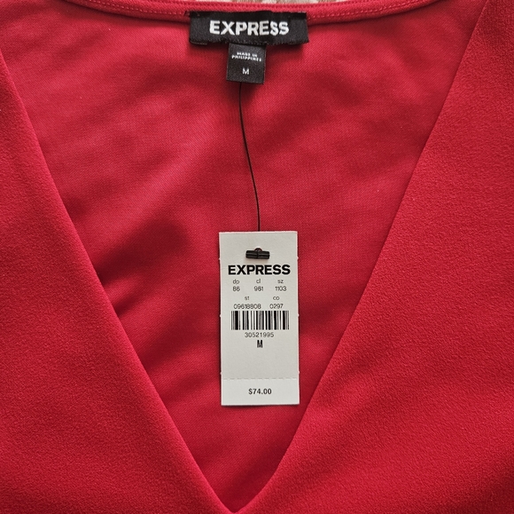 RED BODY SUIT SIZE M/ NWT - Picture 3 of 12